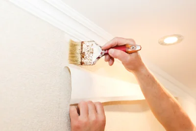 Pose de papier peint à Ney — revêtements muraux et toiles de verre